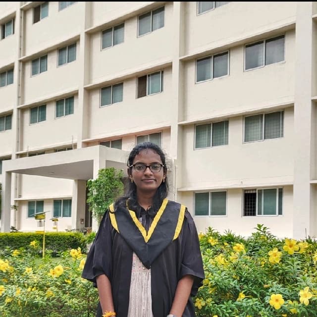 Dhivya Bharathi T