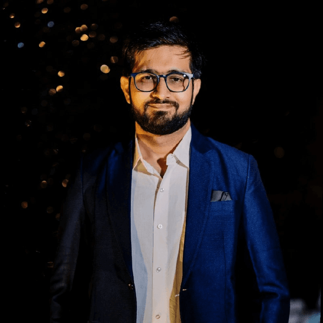 Dhruv Thakkar