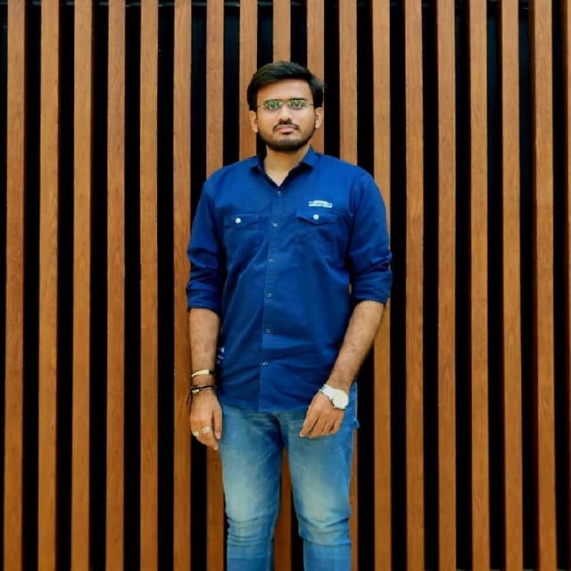 Dhruv Gandhi