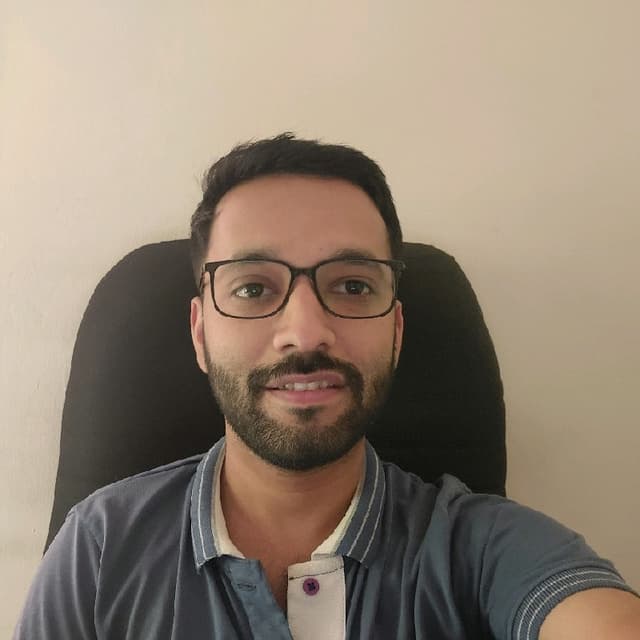 Dinesh Bhat