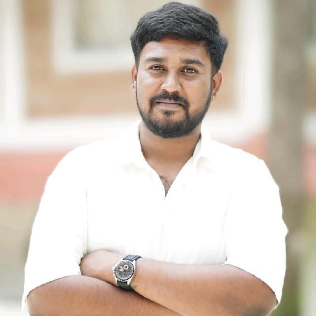 Dinesh DR