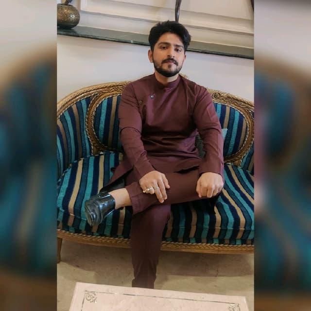 Dinesh Pariyani