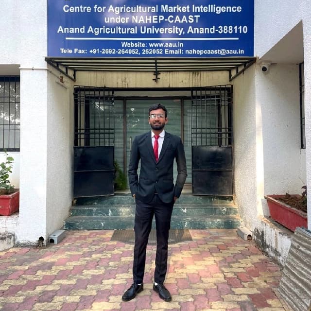 Dipak Kambariya