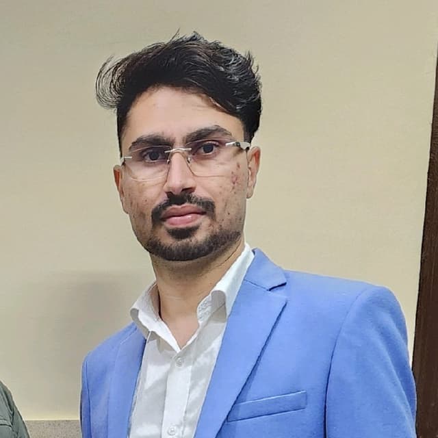 Divakar Tomar