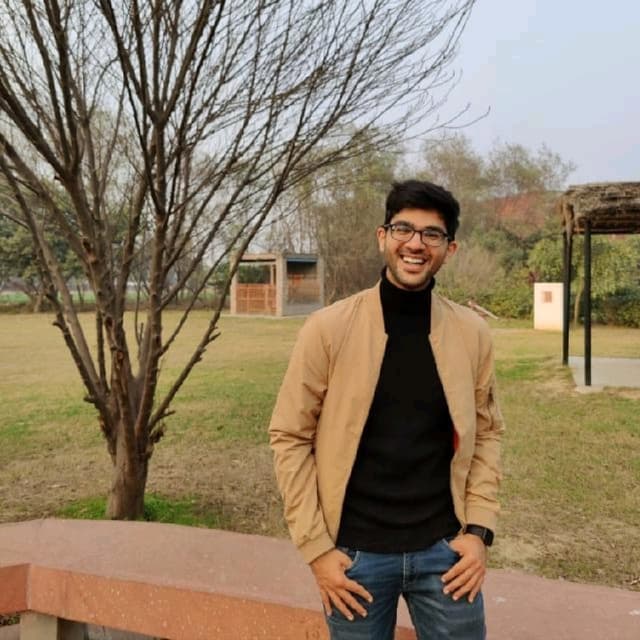 Divik Bhatnagar