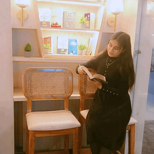 Divya Kamra