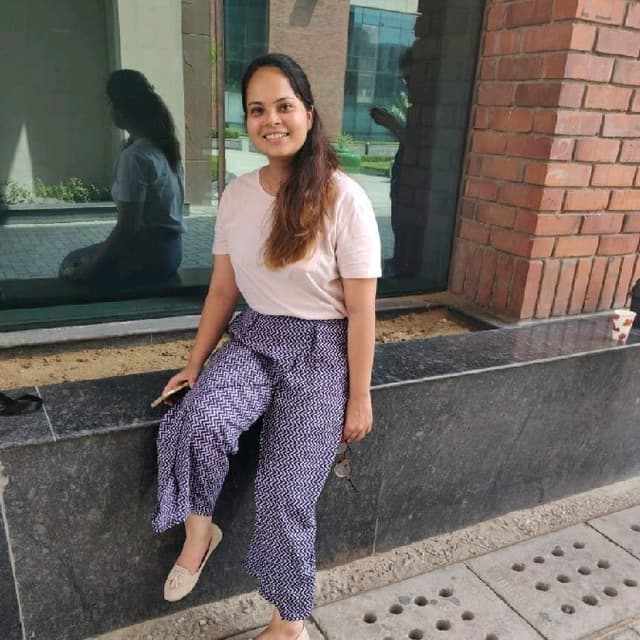Divya Gilhotra 