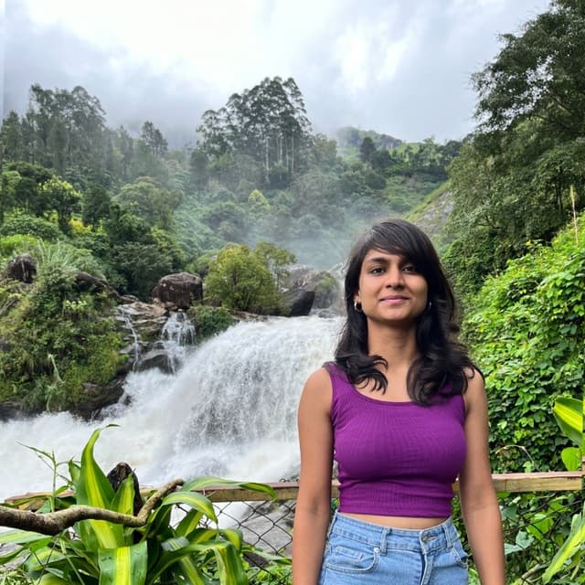 Divya Lakhwani