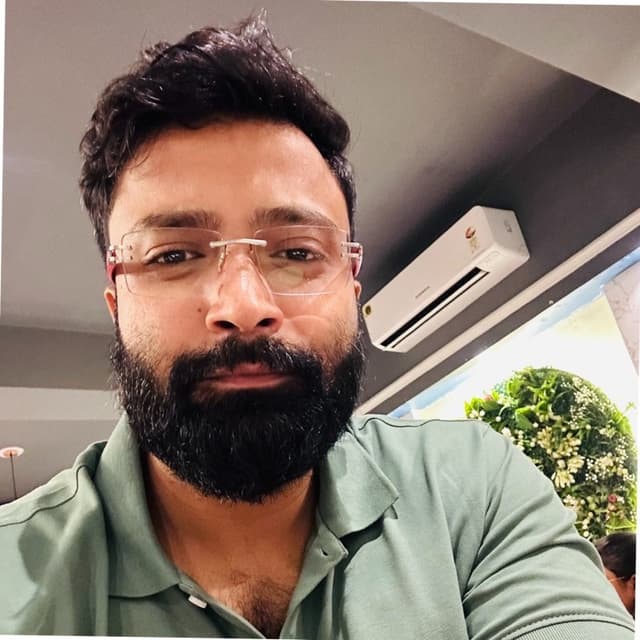 Divyansh Saxena