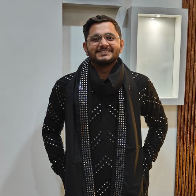 Divyansh Dubey