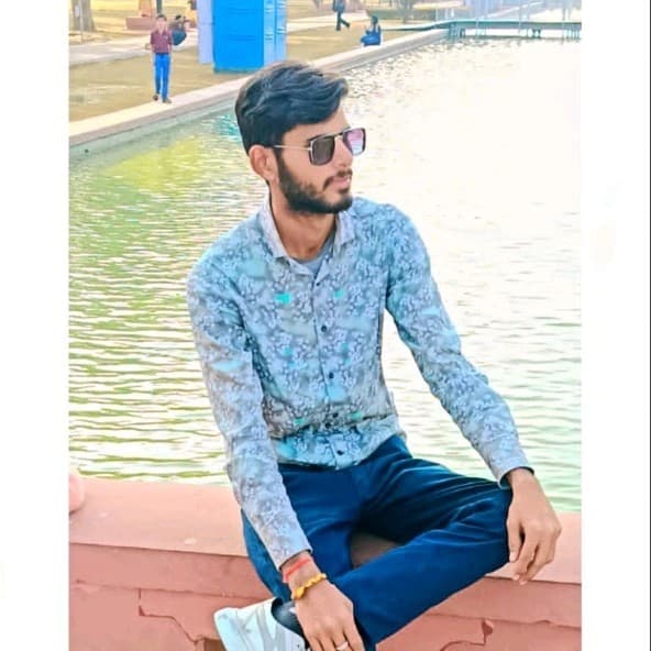 Divyanshu Tiwari