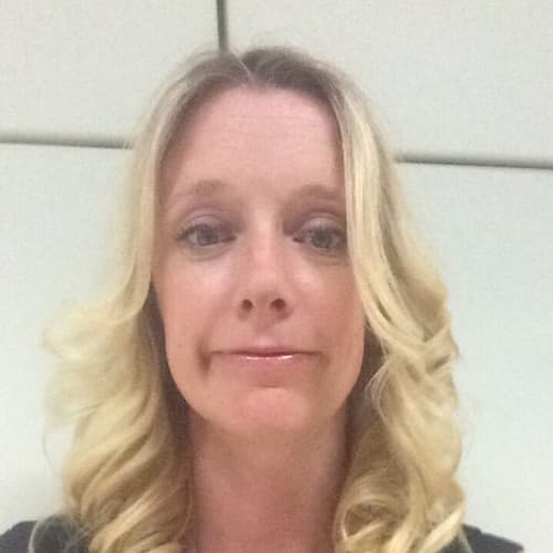 Dr Elizabeth Adey
