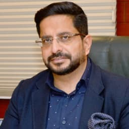 Dr. Prashant  Bhalla 