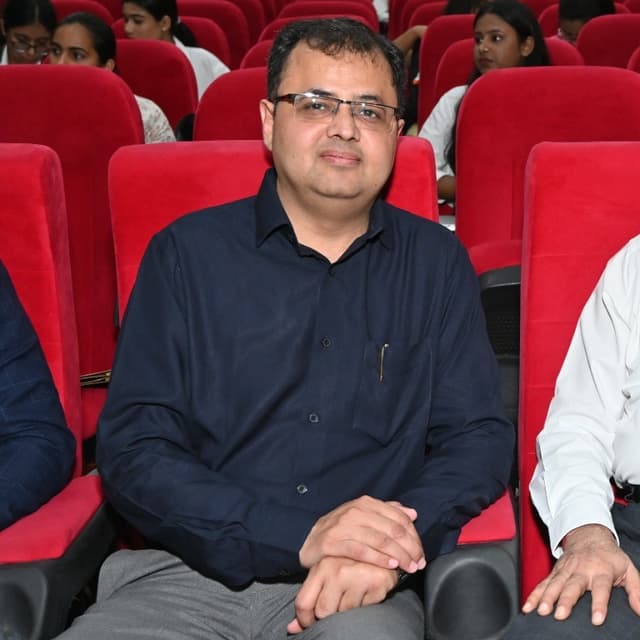 Dr. Sachin Malhotra