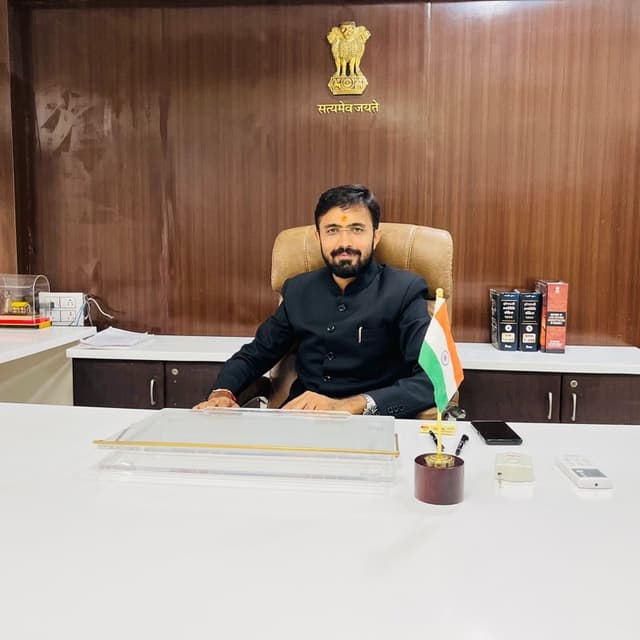 Dr. Mayur Parmar Rx