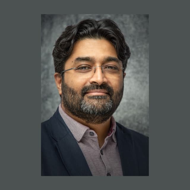 Dr Riyaz Shah