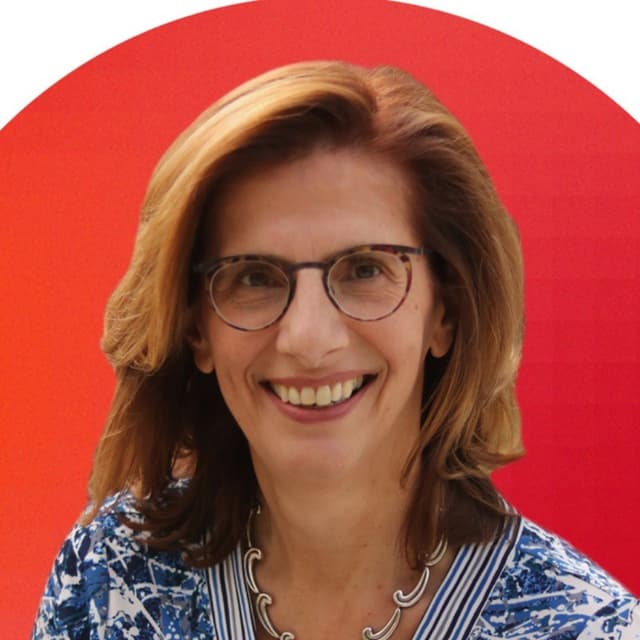 Efi  Pylarinou