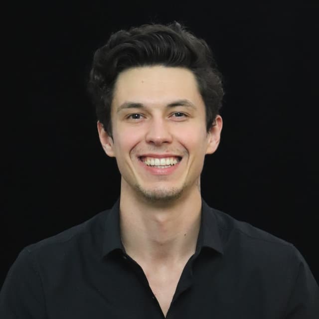 Eli Fox