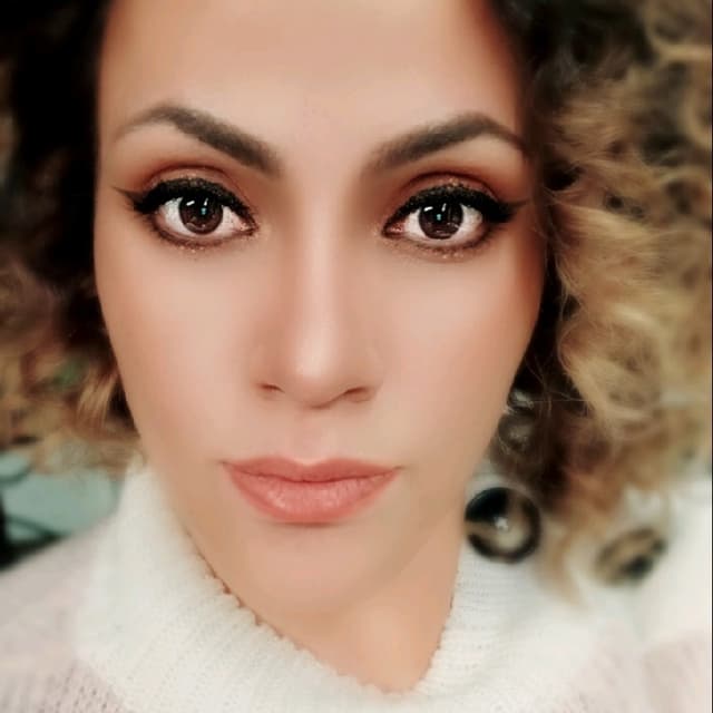 Evelyn Nicole L.