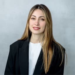 Esin Üstün