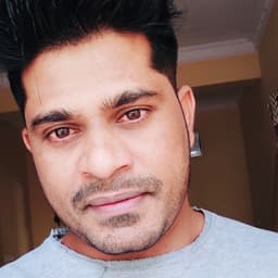 Farooq N