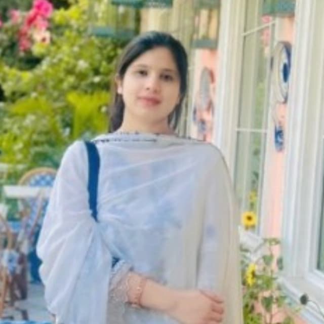 Fauzia Khan