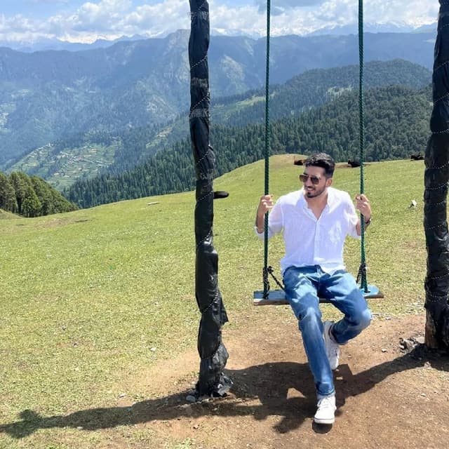 Gaurav T.
