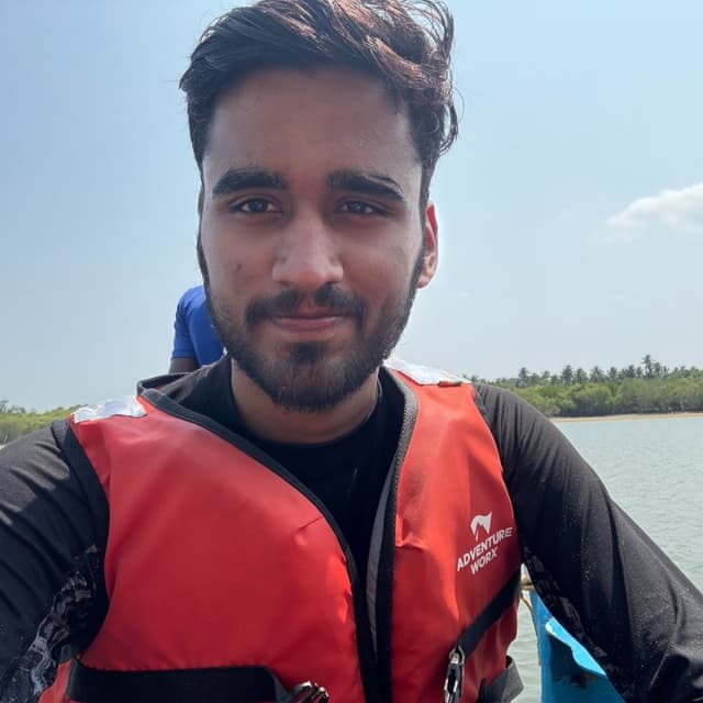 Gurum Bajaj