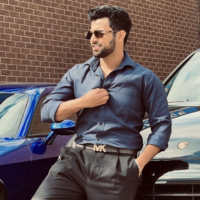 Hamza M