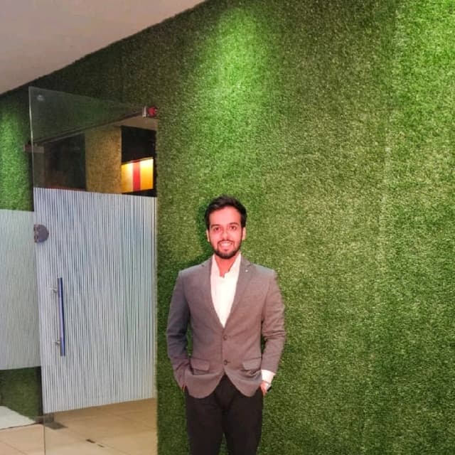 Hardik Setia