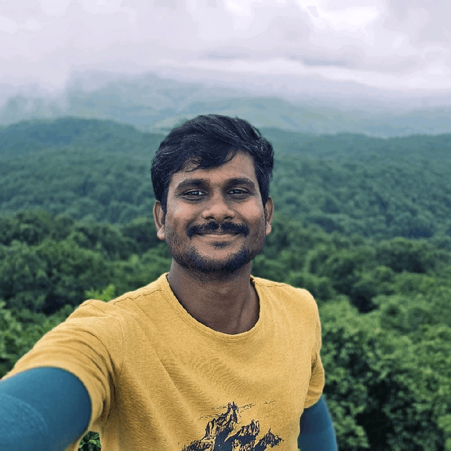 Hari M