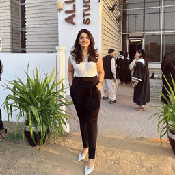 Hiba  Tahir