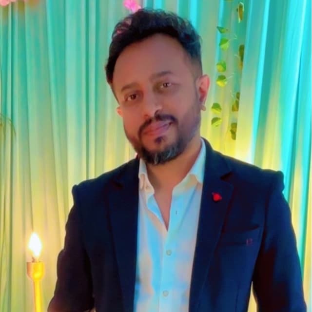Hiren Karakasia
