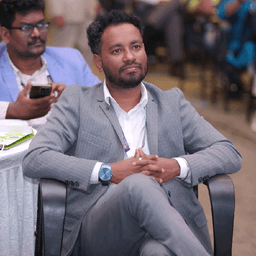 Prakash V
