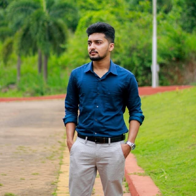 Hruthik M R