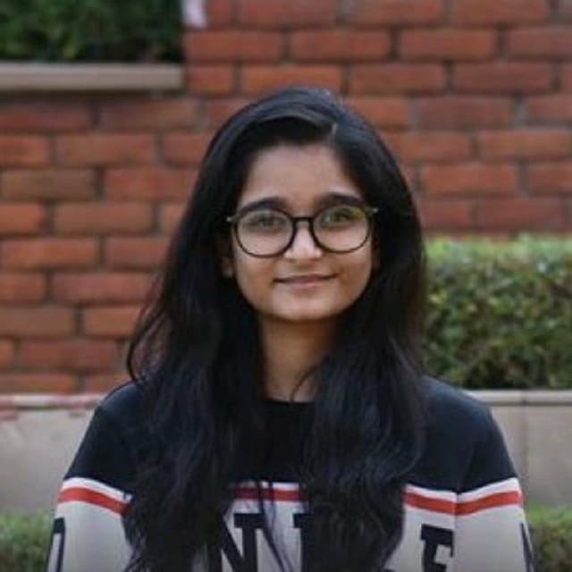 Naima Farooqi