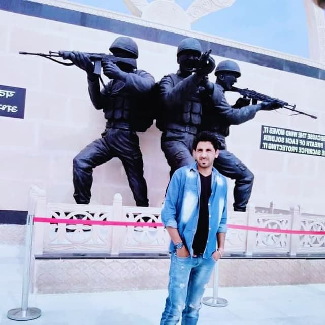 Jaiveer .