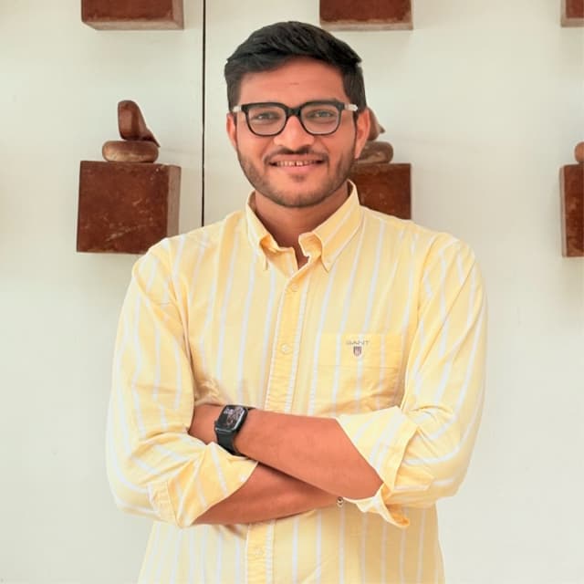 Jenis Dhameliya