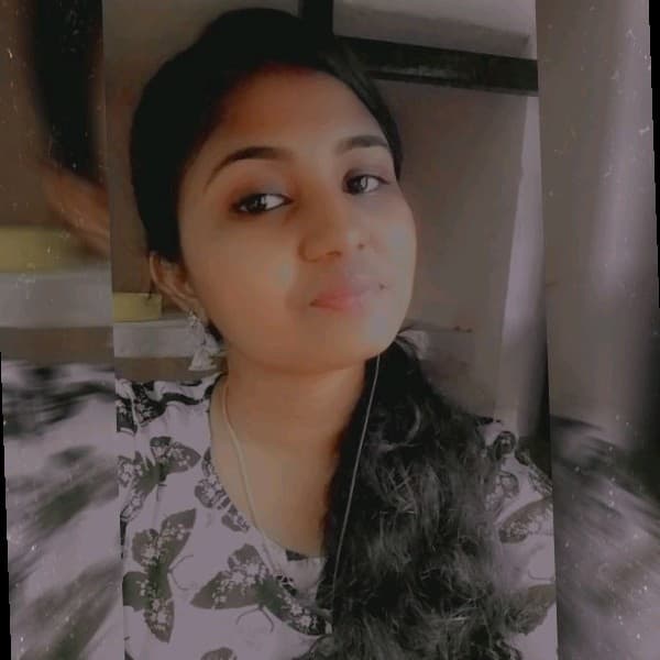 Jenisha R