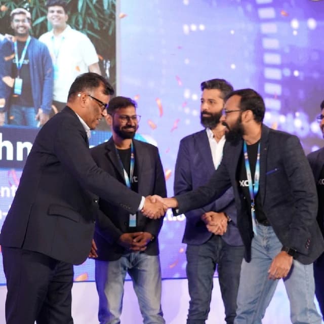 Jinu Thankachan   🇮🇳