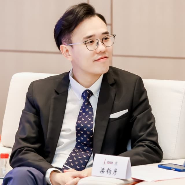 Julian Leung