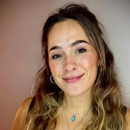 Julia Zabala Roldán