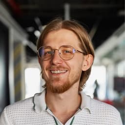 Kacper Prędkiewicz