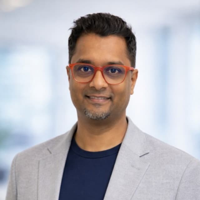 Kamaksh Gangani