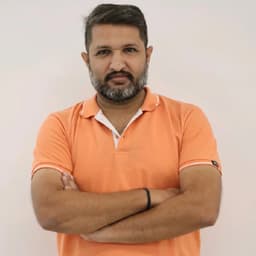 Kamlesh Manek