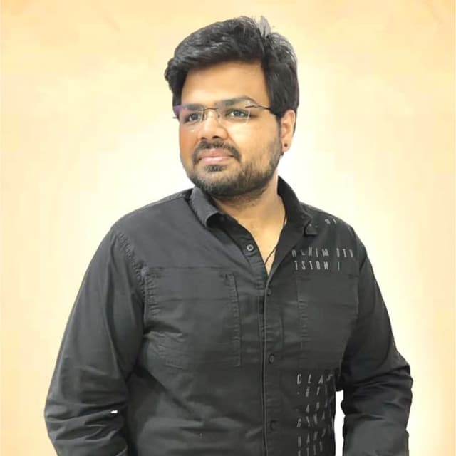 Karan Saxena