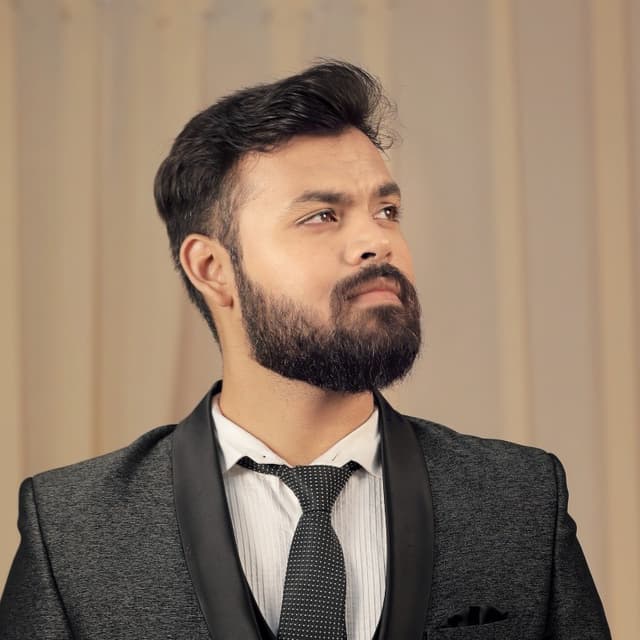 Karan Oza