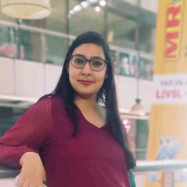 Karishma Kaul 