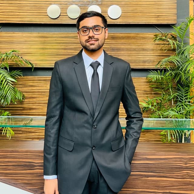 Kartik Pahuja