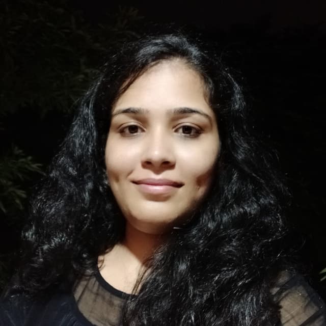 Kashmi Seth